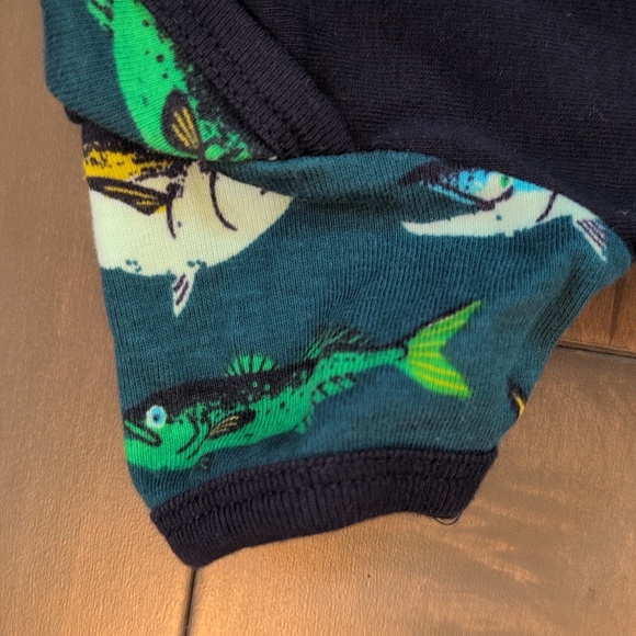 Little Blue House Game Fish Baby Bodysuit with Hat 3-6 months - Picture 5 of 10